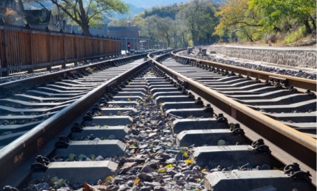 改性尼龍PA6和PA66在高速鐵路、機車工業(yè)中的應(yīng)用